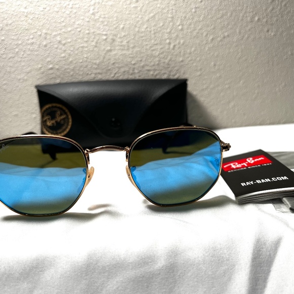 Ray-Ban Hexagonal sunglasses (RB3548N). Gold frame/blue mirrored lenses